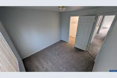 2143-2145 Dorsey Dr, Hubbard, OR 97032 - Photo 15