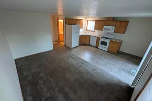 2143-2145 Dorsey Dr, Hubbard, OR 97032 - Photo 3