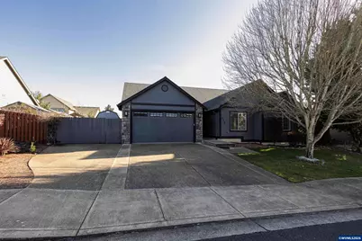 612 N 6th St, Carlton, OR 97111 - Photo 33