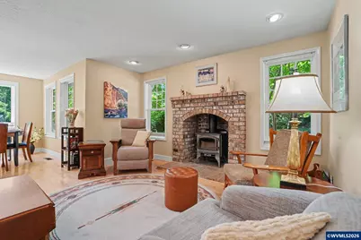 2177 Joseph St S, Salem, OR 97302 - Photo 9