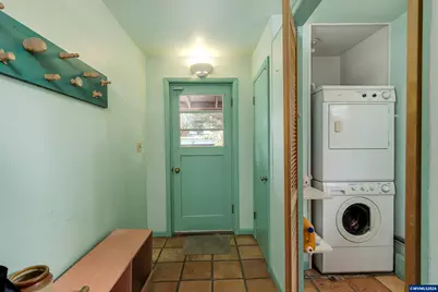 540 NW 9th St, McMinnville, OR 97128 - Photo 9