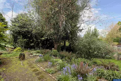 540 NW 9th St, McMinnville, OR 97128 - Photo 29