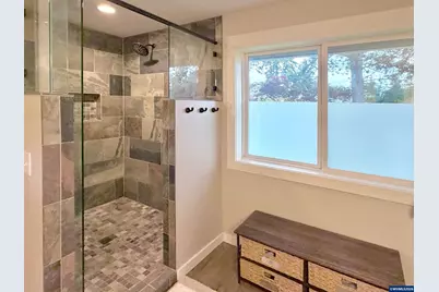 565 Shelokum Dr, Silverton, OR 93781 - Photo 25