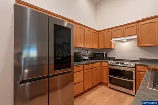 2443 SW Taylor Dr, McMinnville, OR 97128 - Photo 25