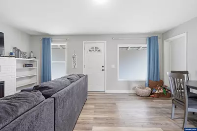 360 Wilson St S, Salem, OR 97302 - Photo 11