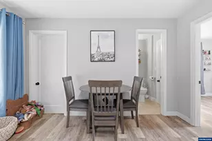 360 Wilson St S, Salem, OR 97302 - Photo 19