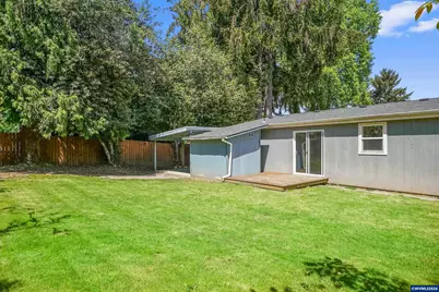 334 SE Hazel St, Mill City, OR 97360 - Photo 33