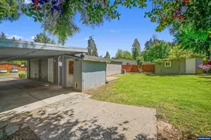 334 SE Hazel St, Mill City, OR 97360 - Photo 35