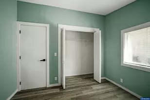 334 SE Hazel St, Mill City, OR 97360 - Photo 27