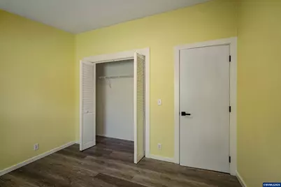 334 SE Hazel St, Mill City, OR 97360 - Photo 25