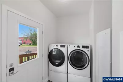 1017 N 2nd St, Jefferson, OR 97352 - Photo 33