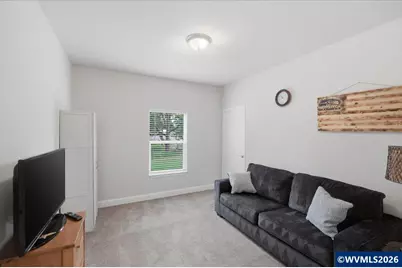 1017 N 2nd St, Jefferson, OR 97352 - Photo 29