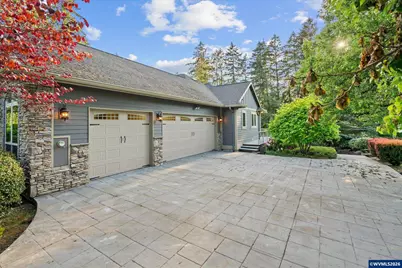 9145 Wallace Rd NW, Salem, OR 97304 - Photo 41