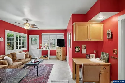 1496 Court St NE, Salem, OR 97301 - Photo 27
