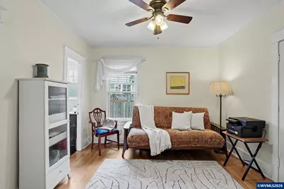 1496 Court St NE, Salem, OR 97301 - Photo 17