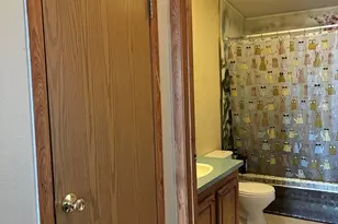 2000 Robins Lane SE, Salem, OR 97306 - Photo 9