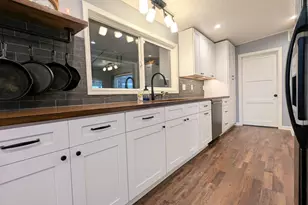821 Liberty St, Silverton, OR 97381 - Photo 9