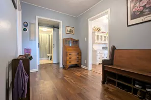821 Liberty St, Silverton, OR 97381 - Photo 5