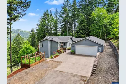 24258 Columbine Dr, Philomath, OR 97370 - Photo 1