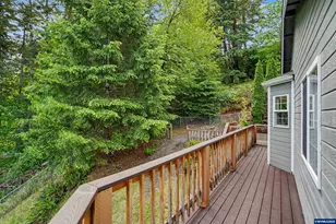 24258 Columbine Dr, Philomath, OR 97370 - Photo 21