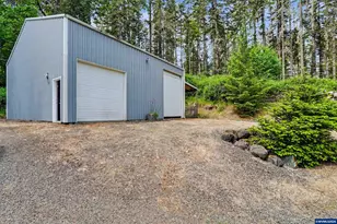 24258 Columbine Dr, Philomath, OR 97370 - Photo 43