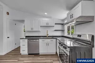 3698 Short St SE, Salem, OR 97302 - Photo 13