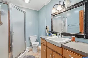 837 NW 10th St, Corvallis, OR 97330 - Photo 15