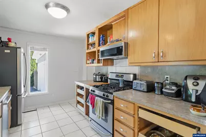 837 NW 10th St, Corvallis, OR 97330 - Photo 9