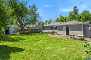 837 NW 10th St, Corvallis, OR 97330 - Photo 25