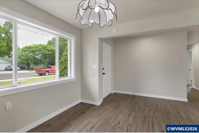 1520 S 7th St, Lebanon, OR 97355 - Photo 9
