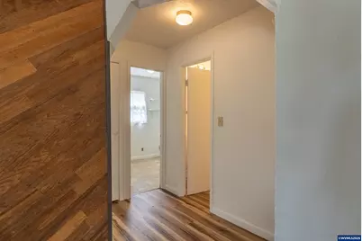 270 Gwinn St W, Monmouth, OR 97361 - Photo 7