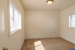 270 Gwinn St W, Monmouth, OR 97361 - Photo 27