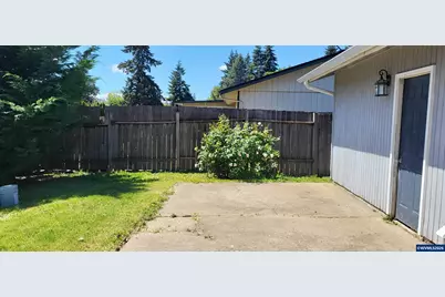 4681 Buckskin Ct NE, Salem, OR 97305 - Photo 11