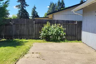 4681 Buckskin Ct NE, Salem, OR 97305 - Photo 11