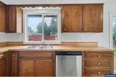 4681 Buckskin Ct NE, Salem, OR 97305 - Photo 43