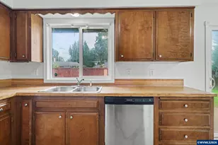 4681 Buckskin Ct NE, Salem, OR 97305 - Photo 43