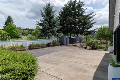 36292 Hillside Ln, Lebanon, OR 97355 - Photo 43