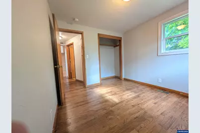 324 Sandy N Dr, Keizer, OR 97303 - Photo 9
