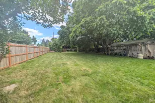324 Sandy N Dr, Keizer, OR 97303 - Photo 15