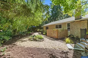 1995 History Ct S, Salem, OR 97302 - Photo 33