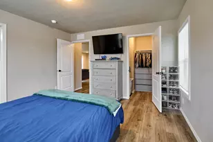 11633 Warbler Ln NE, Aurora, OR 97002 - Photo 21