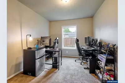 11633 Warbler Ln NE, Aurora, OR 97002 - Photo 31