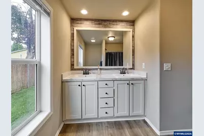 11633 Warbler Ln NE, Aurora, OR 97002 - Photo 31