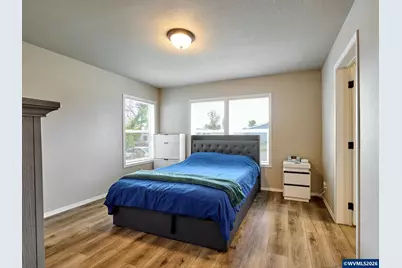 11633 Warbler Ln NE, Aurora, OR 97002 - Photo 19