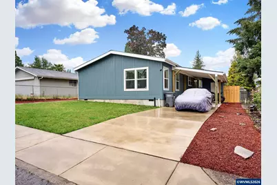 11633 Warbler Ln NE, Aurora, OR 97002 - Photo 3
