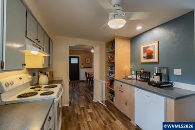 626 E Isabella St, Lebanon, OR 97355 - Photo 13