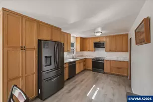 3331 Crest Lp NW, Albany, OR 97321 - Photo 13