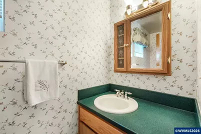 2225 W 28th Av, Eugene, OR 97405 - Photo 21