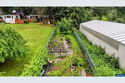 38597 Shady Oak Rd NE, Albany, OR 97322 - Photo 43