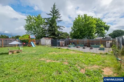 2773 S 10th St, Lebanon, OR 97355 - Photo 35